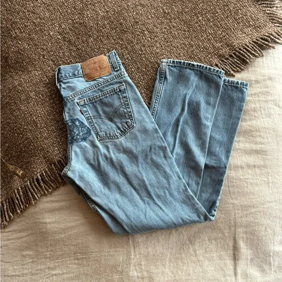 Vintage Distressed Levi’s 505 Jeans - Picture 1 of 9